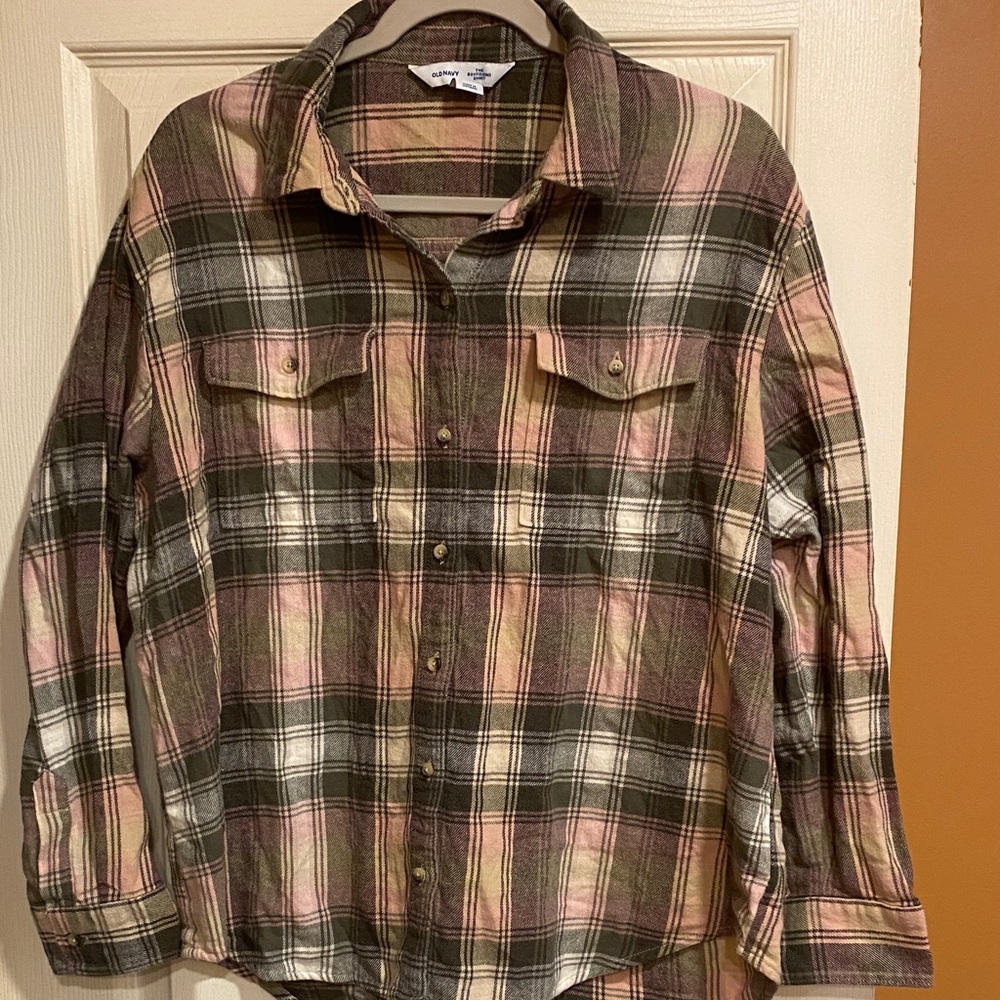 Old Navy Pink, Olive & Cream Plaid Button-Up Shirt